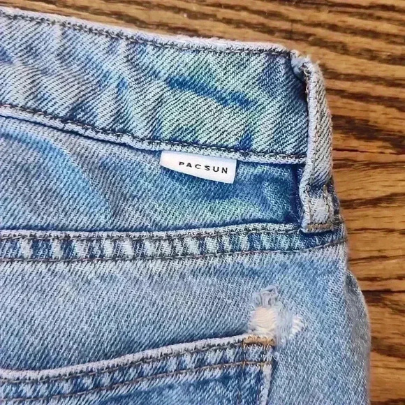 Pacsun mom jeans size 23 - Picture 4 of 8